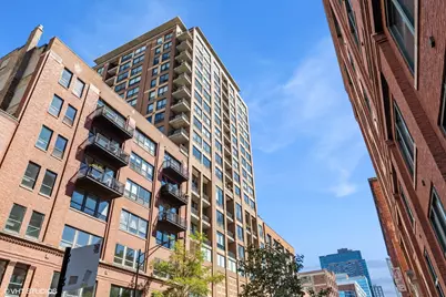 400 W Ontario Street #1105, Chicago, IL 60654 - Photo 1