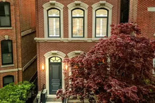 816 W Lill Ave, Chicago, IL 60614 - Photo 1