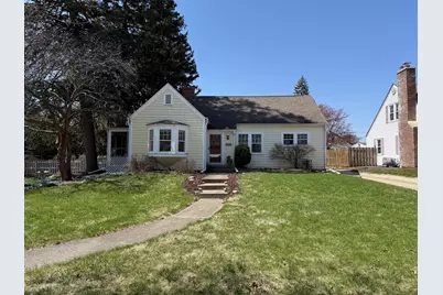 1038 N 8th Street, Rochelle, IL 61068 - Photo 1