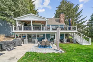 391 Holiday Dr, Lake Holiday, IL 60552 - Photo 1