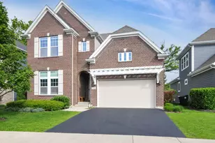 1076 Ironwood Ct, Glenview, IL 60025 - Photo 1