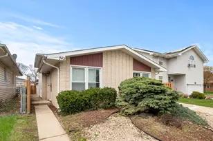 742 Newell Ave, Calumet City, IL 60409 - Photo 1