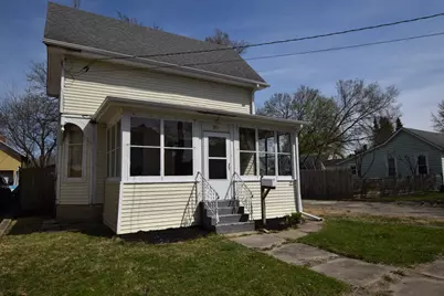 916 S Main Street, Belvidere, IL 61008 - Photo 1