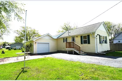 2816 Stilling Boulevard, McHenry, IL 60050 - Photo 1