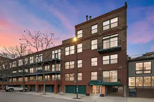 1740 N Marshfield Ave, Chicago, IL 60622 - Photo 1