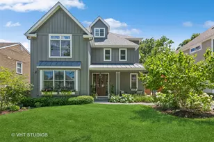 525 S Division St, Barrington, IL 60010 - Photo 1