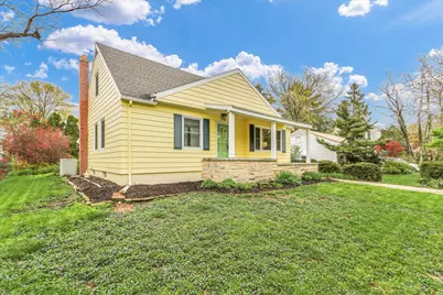 706 W Vermont Avenue, Urbana, IL 61801 - Photo 1