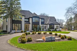 450 Hunter Ln, Lake Forest, IL 60045 - Photo 1