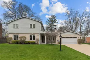 20 Colony Ln, Deerfield, IL 60015 - Photo 1