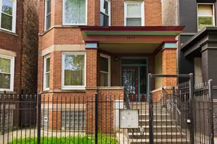 1417 E 69th Pl, Chicago, IL 60637 - Photo 1