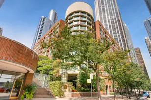 480 N McClurg Ct, Chicago, IL 60611 - Photo 1