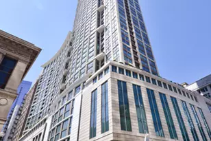 130 N Garland Ct, Chicago, IL 60602 - Photo 1