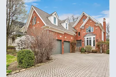 522 N Grant Street, Hinsdale, IL 60521 - Photo 1
