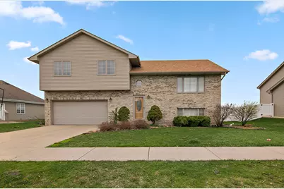 833 Poe Street, Manteno, IL 60950 - Photo 1