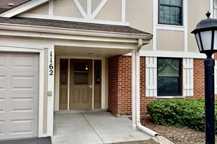 1162 Northbury Ln, Wheeling, IL 60090 - Photo 1
