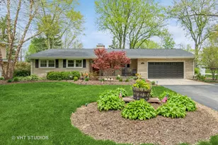 23 Orchard Ave, Oswego, IL 60543 - Photo 1