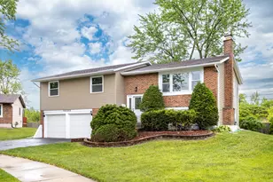 16560 Woodlawn W Ave, South Holland, IL 60473 - Photo 1