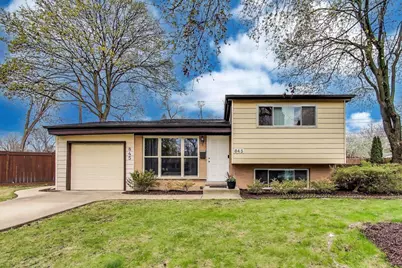 845 Fair Lane, Northbrook, IL 60062 - Photo 1