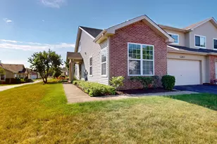 341 Capitol Dr, Sugar Grove, IL 60554 - Photo 1