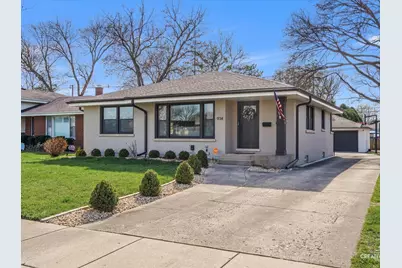 934 S Bryan Street, Elmhurst, IL 60126 - Photo 1