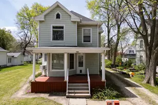 765 N Main St, Pontiac, IL 61764 - Photo 1