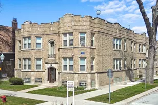 1656 E 83rd Pl, Chicago, IL 60617 - Photo 1