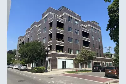 2246 W Lawrence Avenue #401, Chicago, IL 60625 - Photo 1