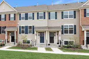 181 Lakeshore Dr, Oswego, IL 60543 - Photo 1