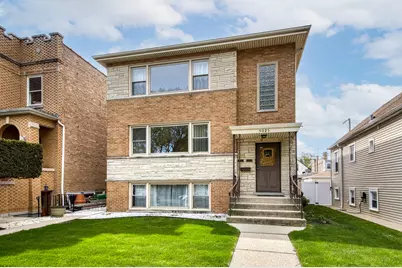 5025 W Roscoe Street, Chicago, IL 60641 - Photo 1