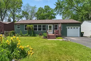 1609 Meadow Ln, McHenry, IL 60050 - Photo 1