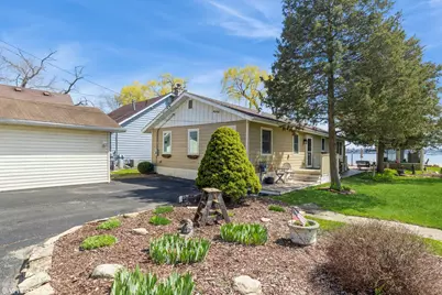 25809 W Lake Street, Wauconda, IL 60084 - Photo 1