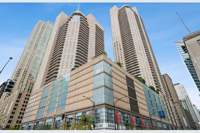 545 N Dearborn Street #1510, Chicago, IL 60654 - Photo 1