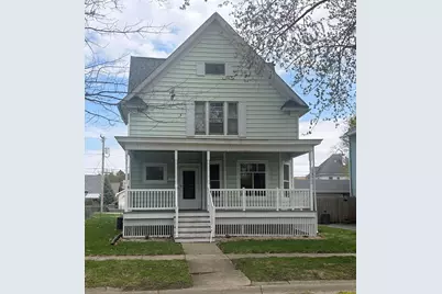 425 N 10th Street, Rochelle, IL 61068 - Photo 1