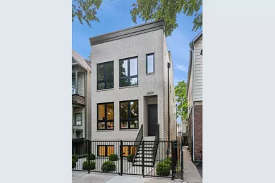 3452 N Bell Avenue, Chicago, IL 60618 - Photo 1