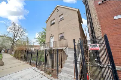 2629 W Luther Street, Chicago, IL 60608 - Photo 1