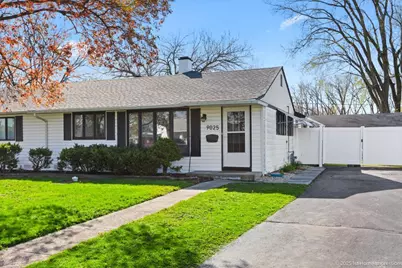 9025 S Corcoran Road, Hometown, IL 60456 - Photo 1