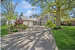 3931 Brittany Rd, Northbrook, IL 60062 - Photo 1