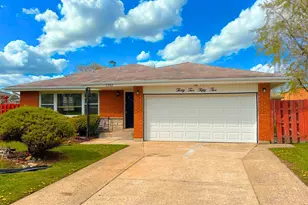 3252 191st St, Lansing, IL 60438 - Photo 1