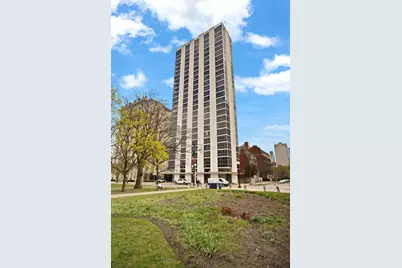 1555 N Dearborn Parkway #4A, Chicago, IL 60610 - Photo 1