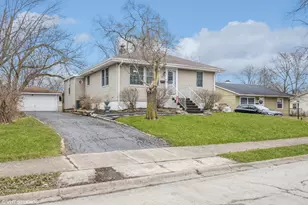 241 Tiverton Ln, Steger, IL 60475 - Photo 1