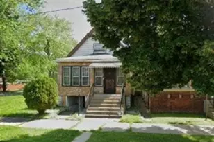555 E 88th Pl, Chicago, IL 60619 - Photo 1