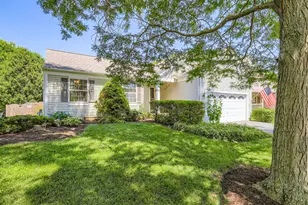 238 Indian Ridge Ln, Lake Villa, IL 60046 - Photo 1