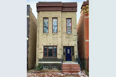 1352 N Oakley Boulevard #2, Chicago, IL 60622 - Photo 1