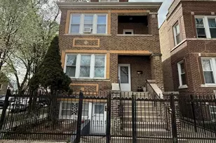 2756 S Kolin Ave, Chicago, IL 60623 - Photo 1