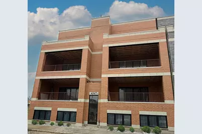 4347 N Richmond Avenue #2S, Chicago, IL 60618 - Photo 1