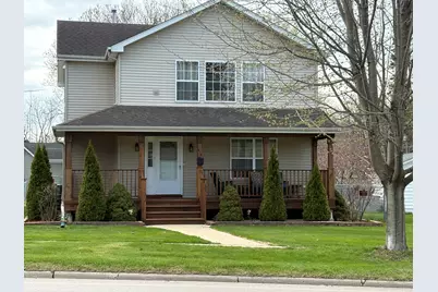 418 E Main Street E, Genoa, IL 60135 - Photo 1