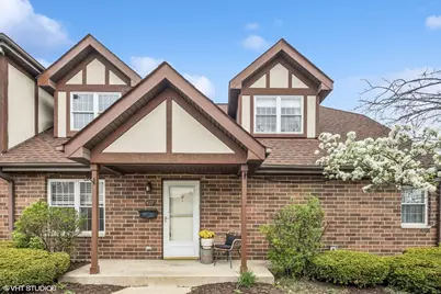 427 W Saint Charles Road, Elmhurst, IL 60126 - Photo 1