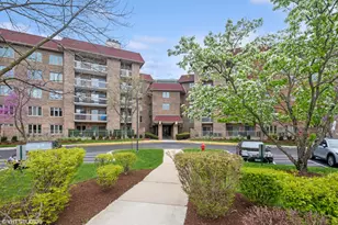 1220 Rudolph Rd, Northbrook, IL 60062 - Photo 1