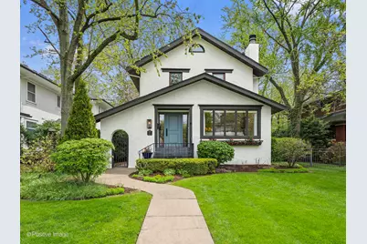 19 N Vine Street, Hinsdale, IL 60521 - Photo 1