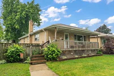 15058 Tripp Avenue, Midlothian, IL 60445 - Photo 1